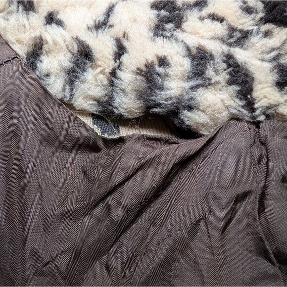 Vintage Faux Fur Leopard Coat Medium Modacrylic Plush Jacket MobWife - Picture 8 of 8